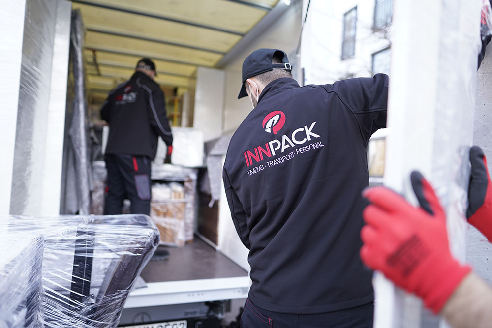 Professioneller Transport